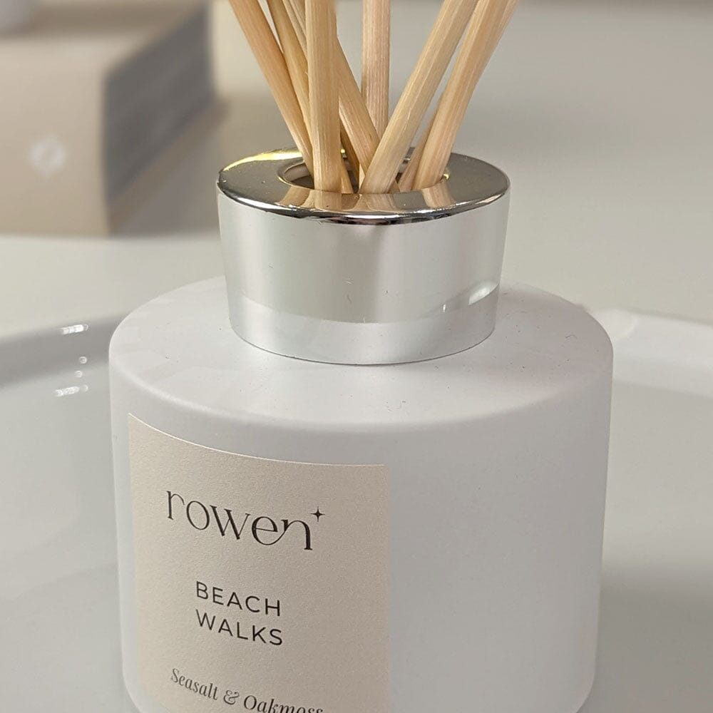 Beach Walks White & Silver Reed Diffuser - Sea Salt & Oakmoss 120ml