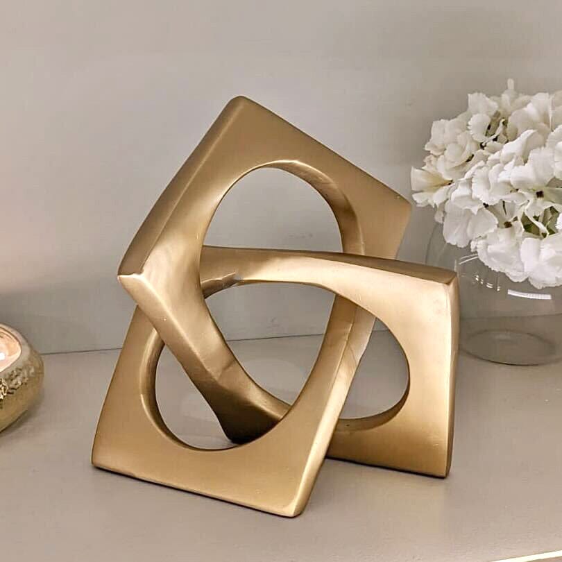 Harriet Large Gold Decorative Knot Sculpture