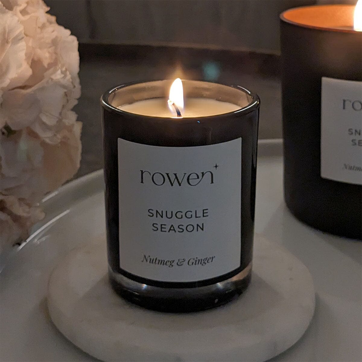 Snuggle Season Black Petite Candle - Nutmeg & Ginger